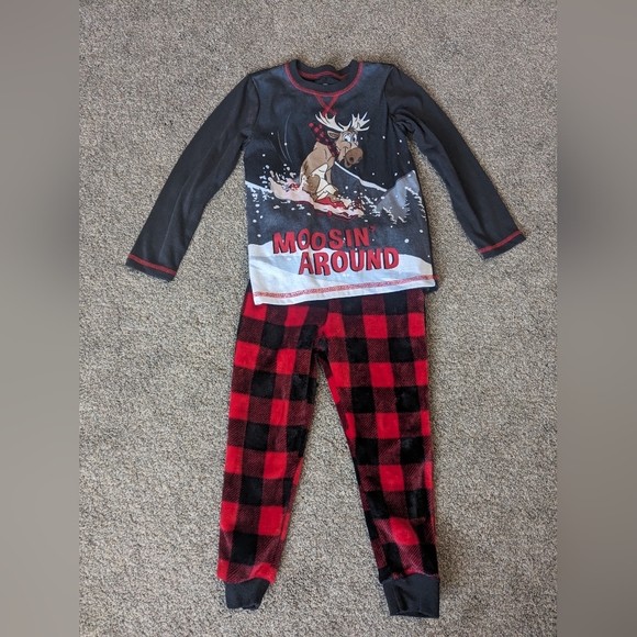 wonder nation Other - Wonder Nation Christmas Pajamas set